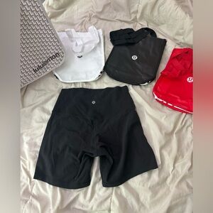 Lululemon shorts size 6?